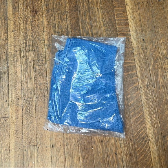 Levi’s boyfriend jeans🔗 - Picture 2 of 11